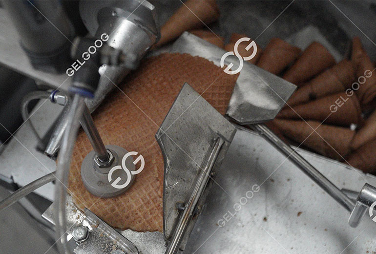 Sugar-Cone-Machine7.jpg